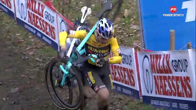 Cycling: Dutch duo win UCI Cyclo-cross World Cup in Belgium