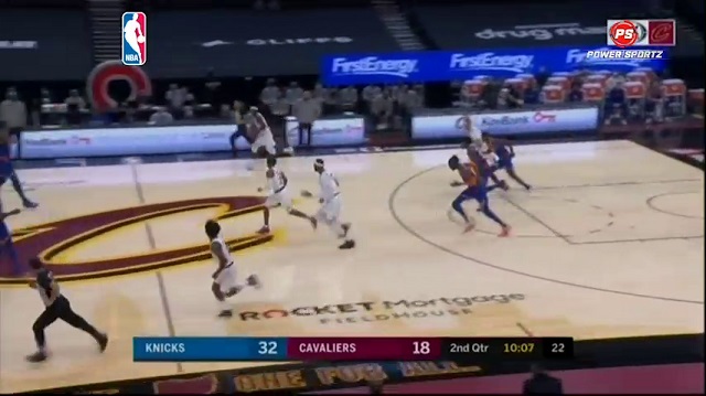 Basketball: Julius Randle’s triple-double powers Knicks to 95-86 win over Cavs