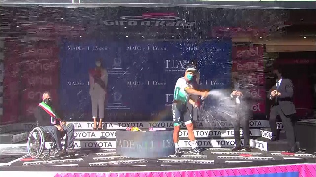 Cycling News : Sagan wins stage 10 of the Giro d'Italia, Bernal maintains overall lead