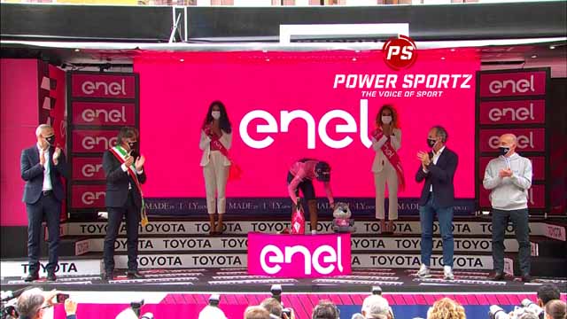 Cycling News : Giacomo Nizzolo wins stage 13 in dramatic finish as Bernal remains in pink