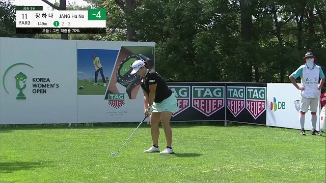 Golf News : 35-foot birdie putt on 18 gives Min-ji Park the lead at Korea Women's Open